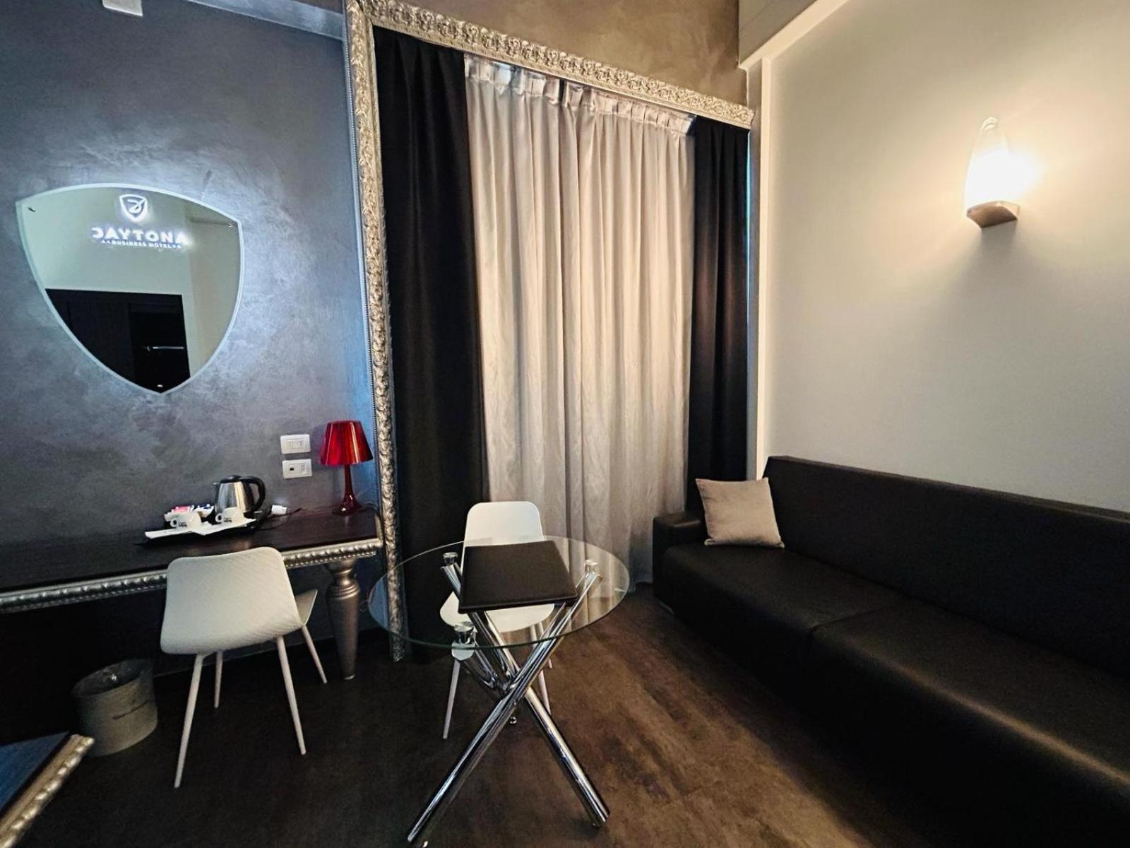 Daytona Business Hotel Collecchio Eksteriør bilde