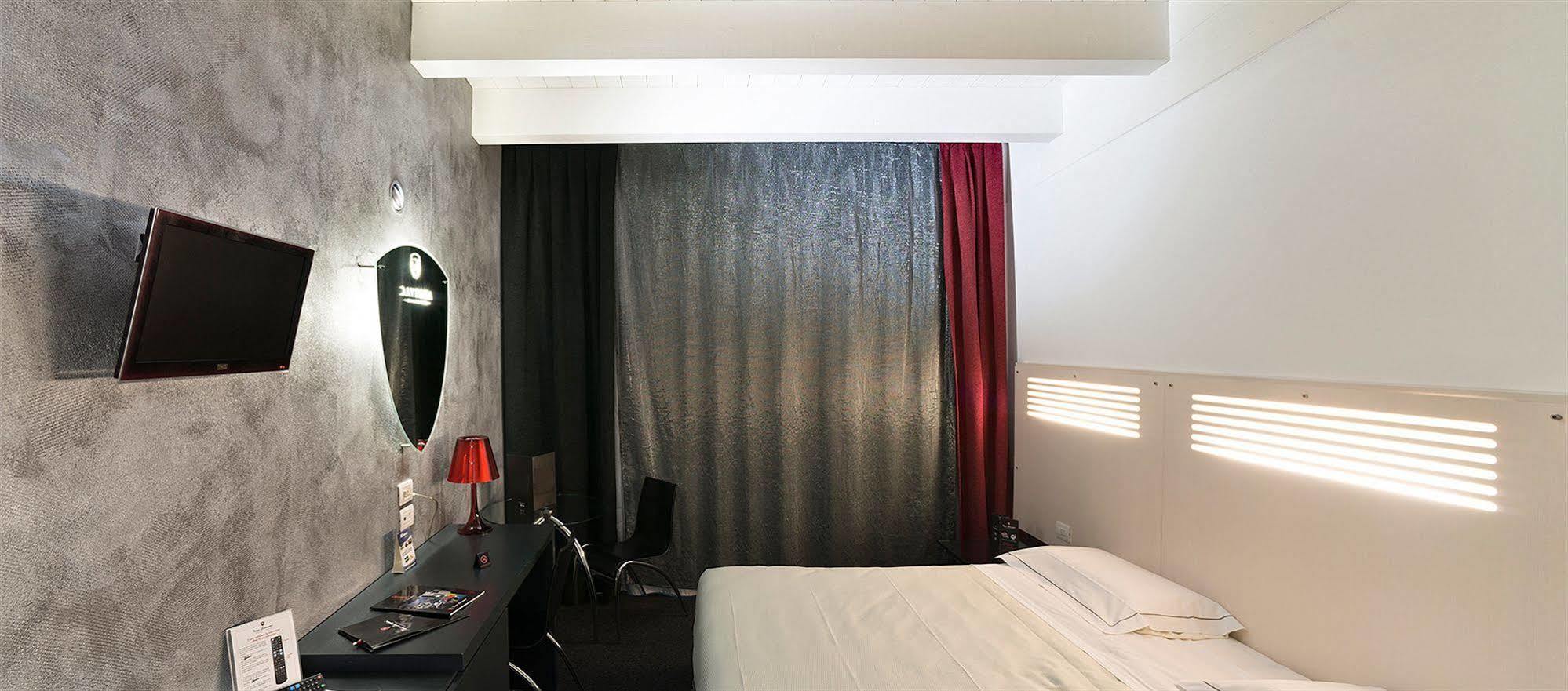 Daytona Business Hotel Collecchio Eksteriør bilde